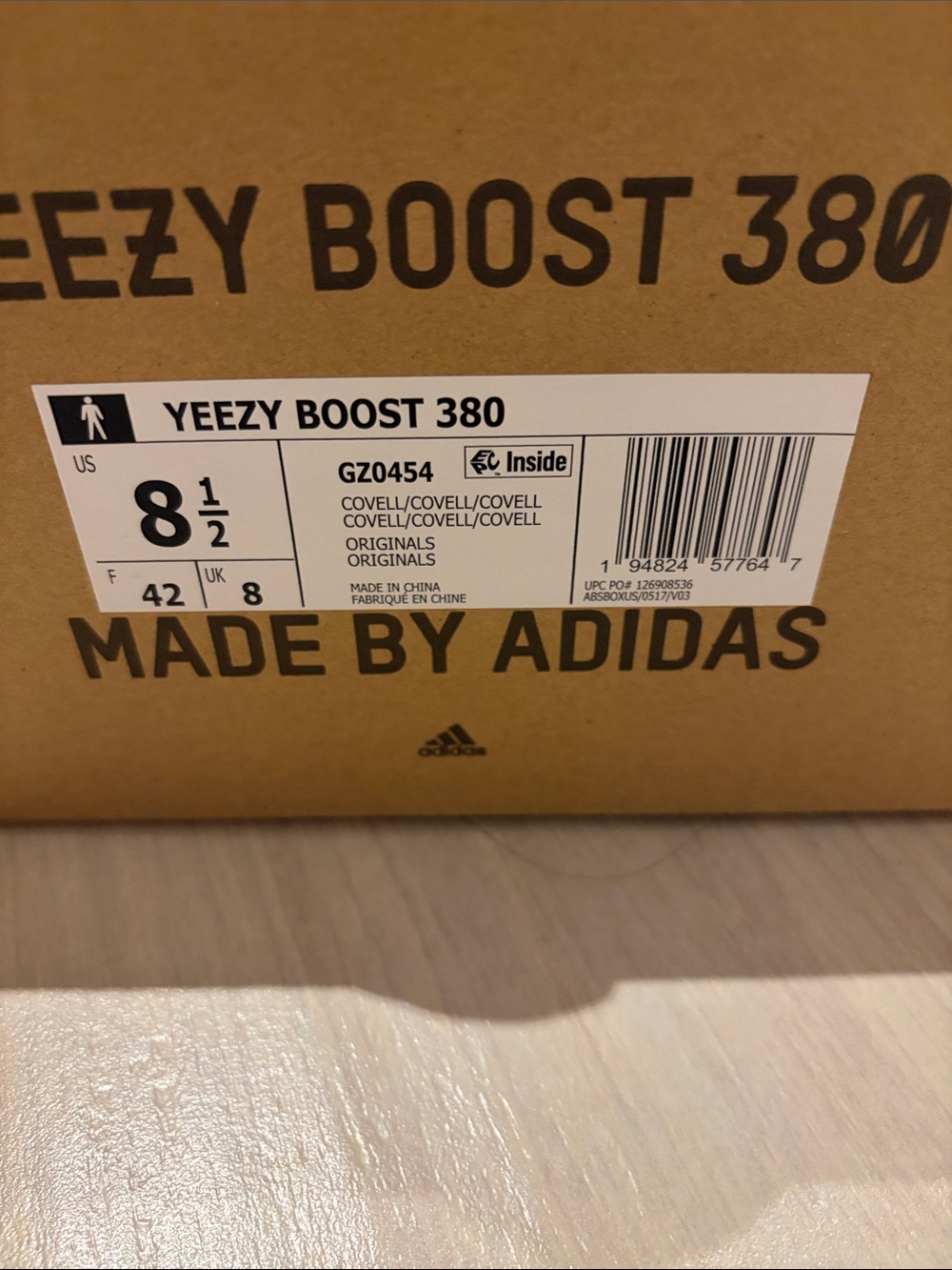 Yeezy sneakers in blue, gray and black - Picture 2 of 5